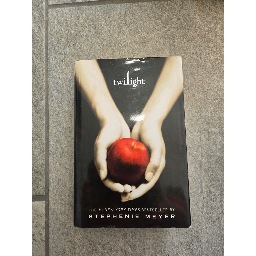 Twilight by Stephenie Meyer (Vintage Hardcover)